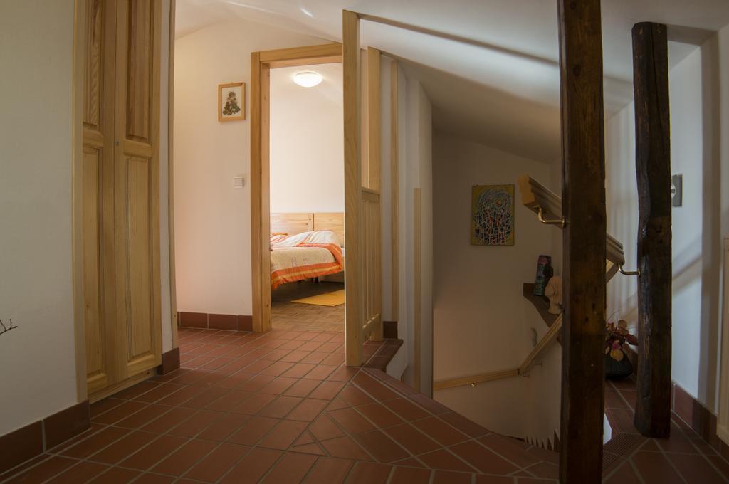 Apartmaji In Sobe Marija Jera Štanjel Habitación foto